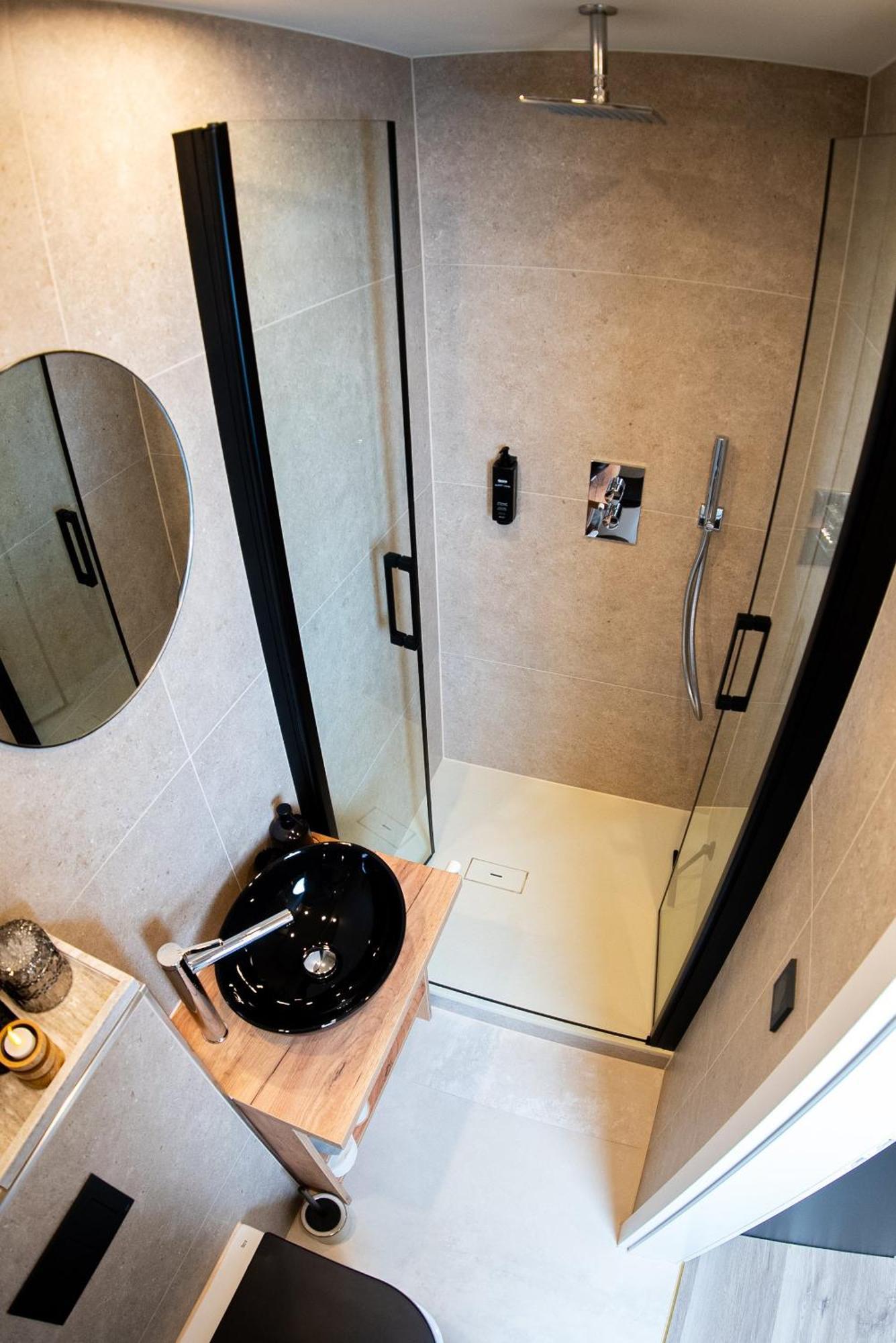 Angelinas Service Apartment 1 Oberhausen  Eksteriør bilde